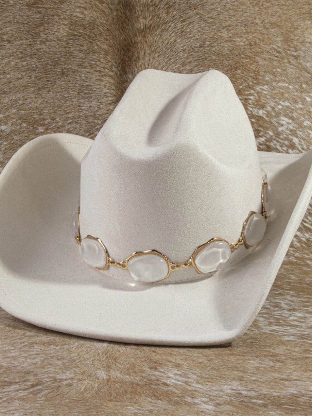 Stylish Oval Stone Concho Cowboy Hat